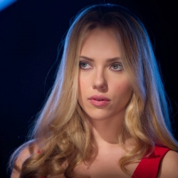 Scarlett Johansson hot in Don Jon movie