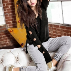 Selena Gomez Adidas neo winter 2013