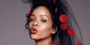 Rihanna Sexy in Elle Magazine
