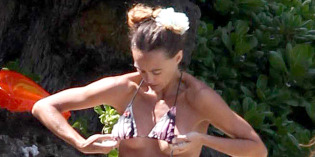 Sharni Vinson Topless in Hawaii