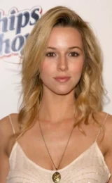  Alona Tal