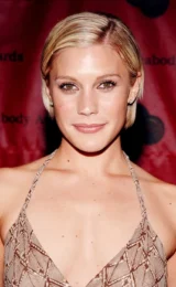  Katee Sackhoff
