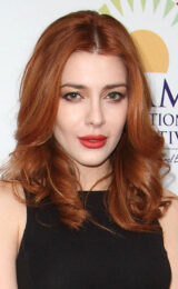  Elena Satine