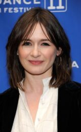  Emily Mortimer