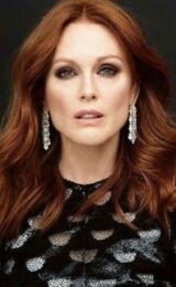  Julianne Moore